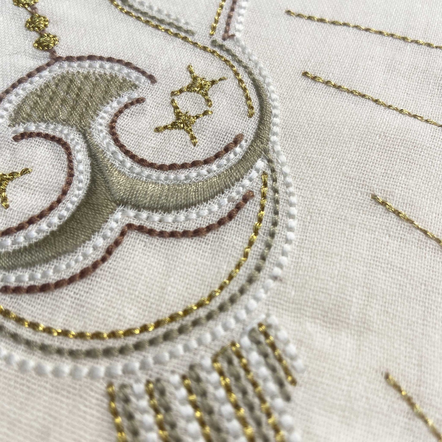 CAPRICORN DEC 22-JAN 19