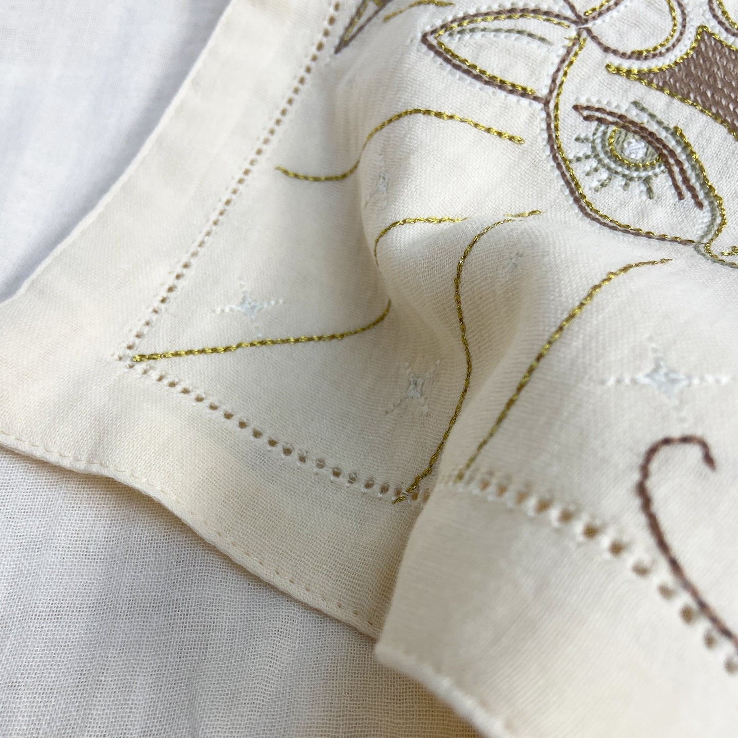 CAPRICORN DEC 22-JAN 19