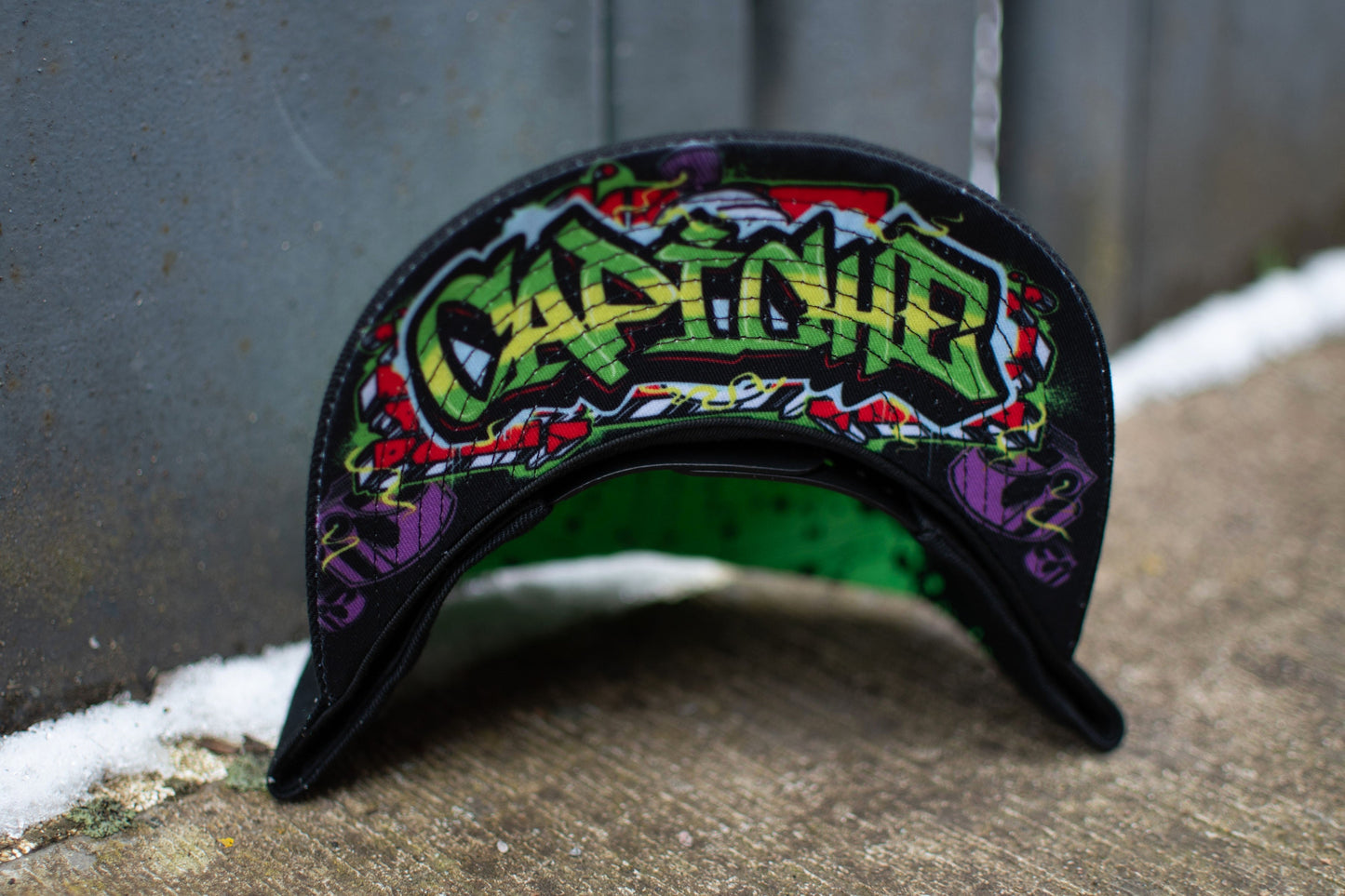 Freestyler Snapback - Black/Green Graffiti Spray
